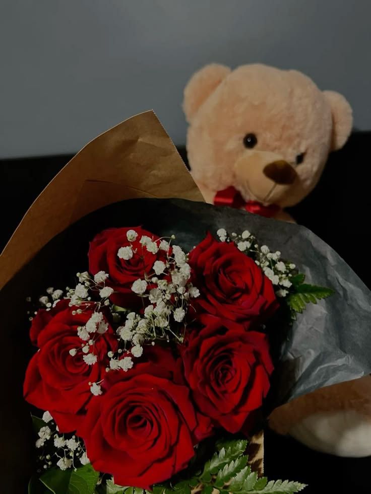 Douceur floral et tendresse en peluche - ROYAL SENTIMENT