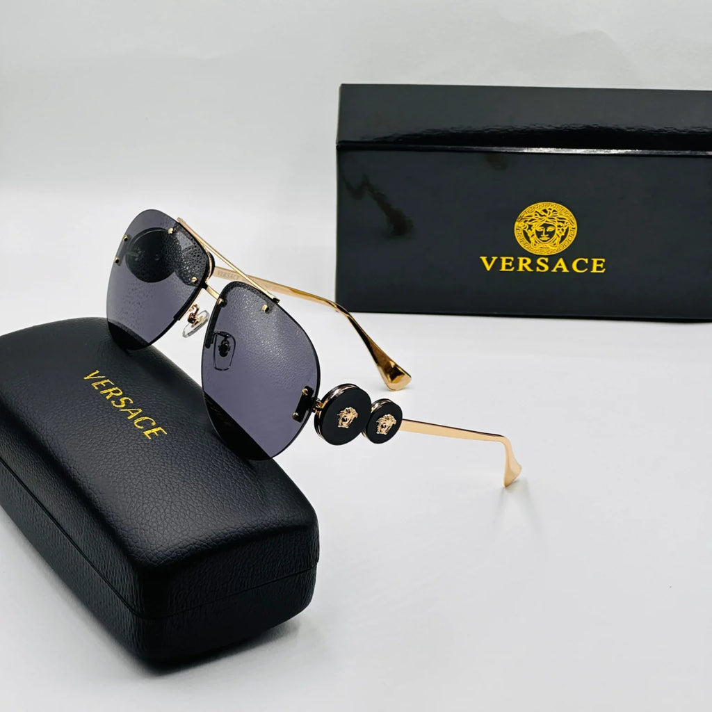 VERSACE