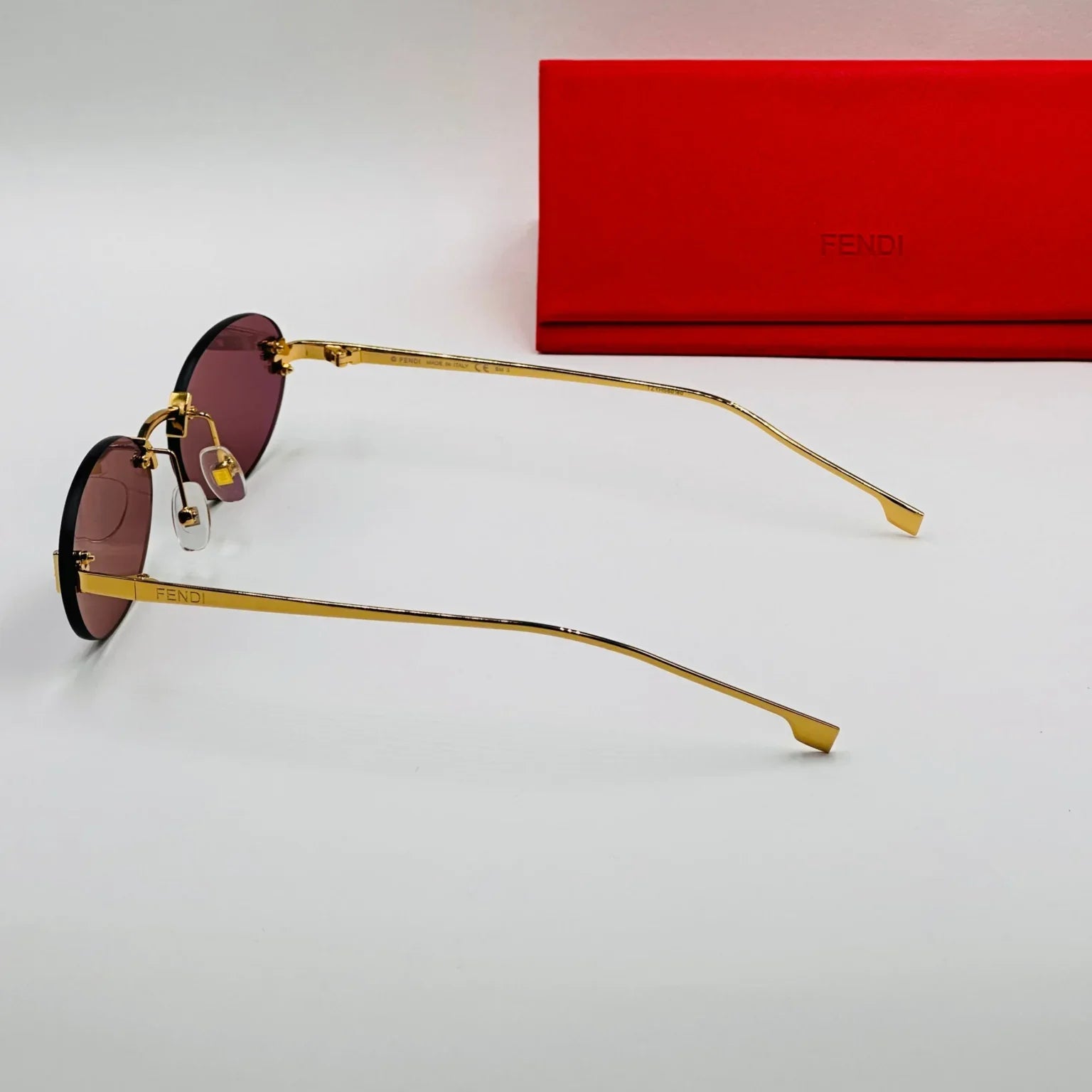 FENDI First crystal FE4075US