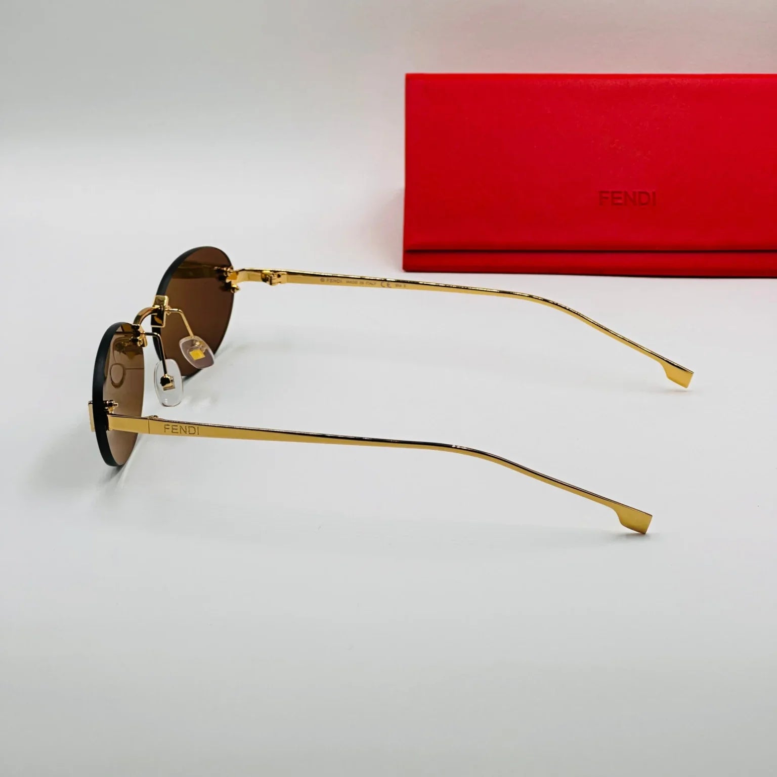 FENDI First crystal FE4075US