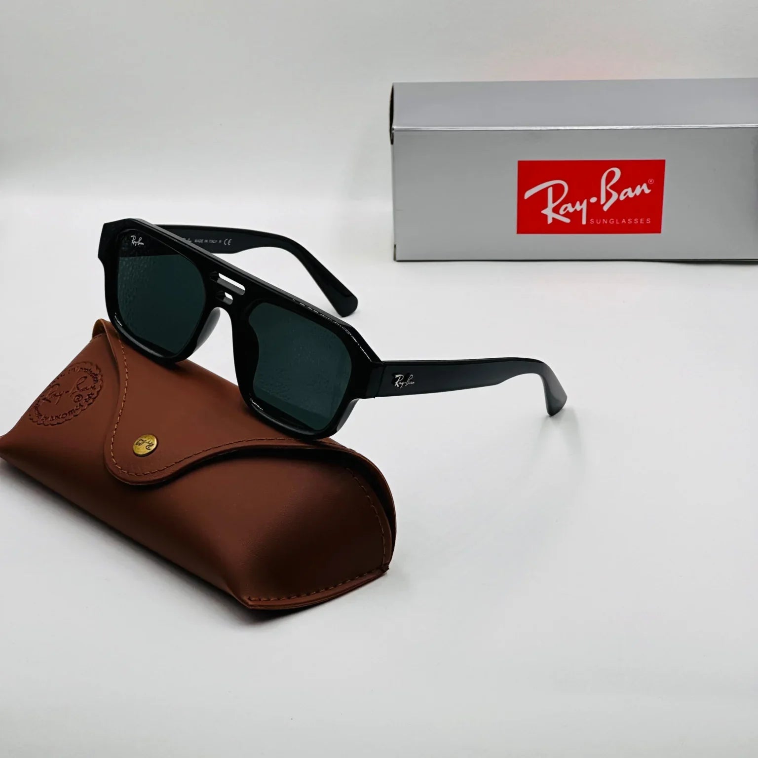 RAY-BAN RB4397