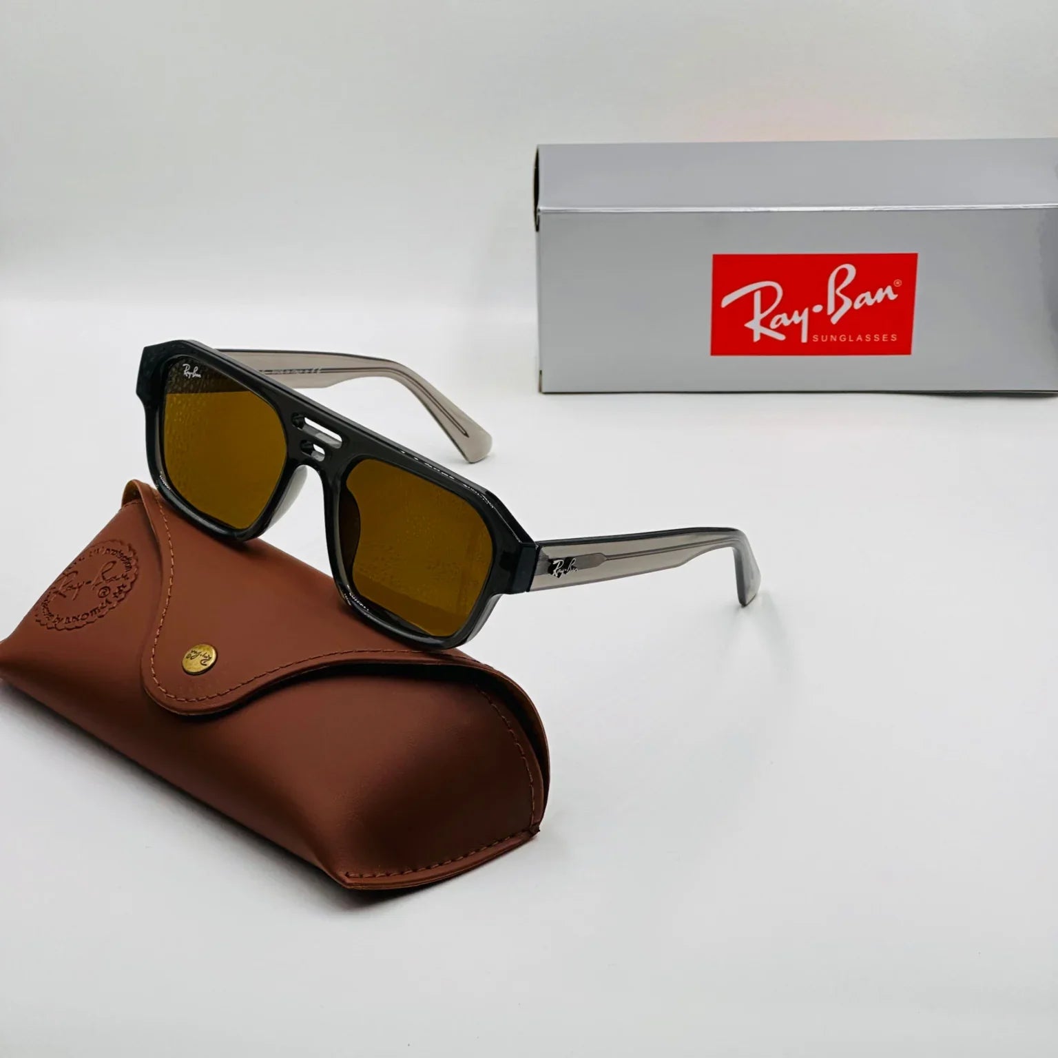 RAY-BAN RB4397