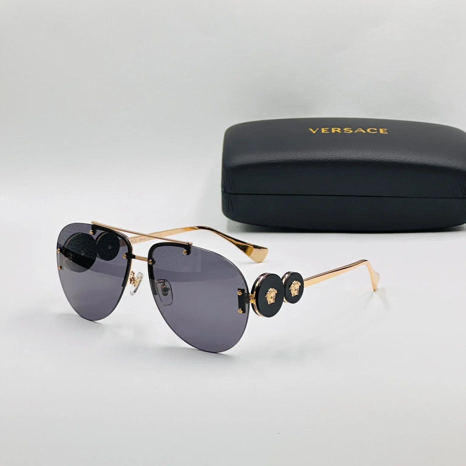VERSACE