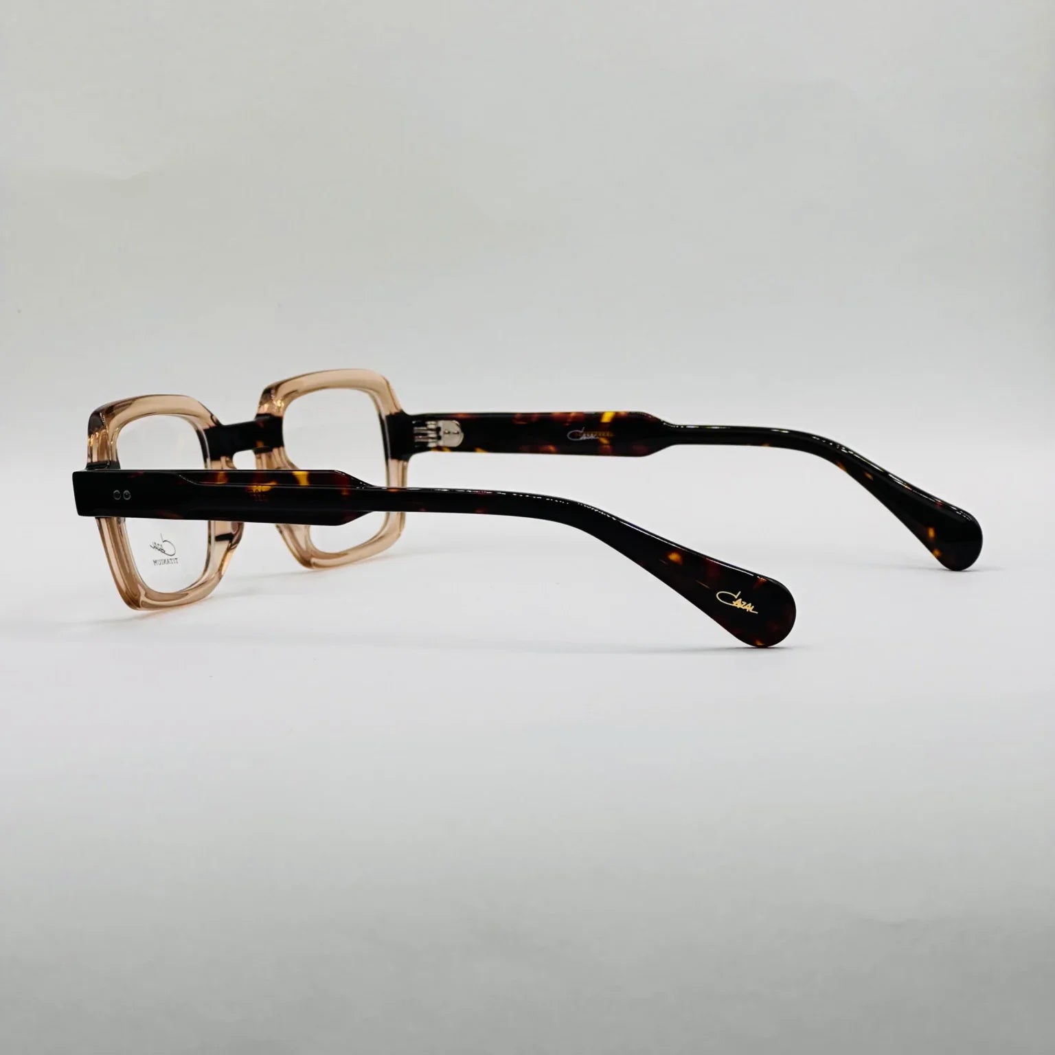 CAZAL BOLD DESIGN