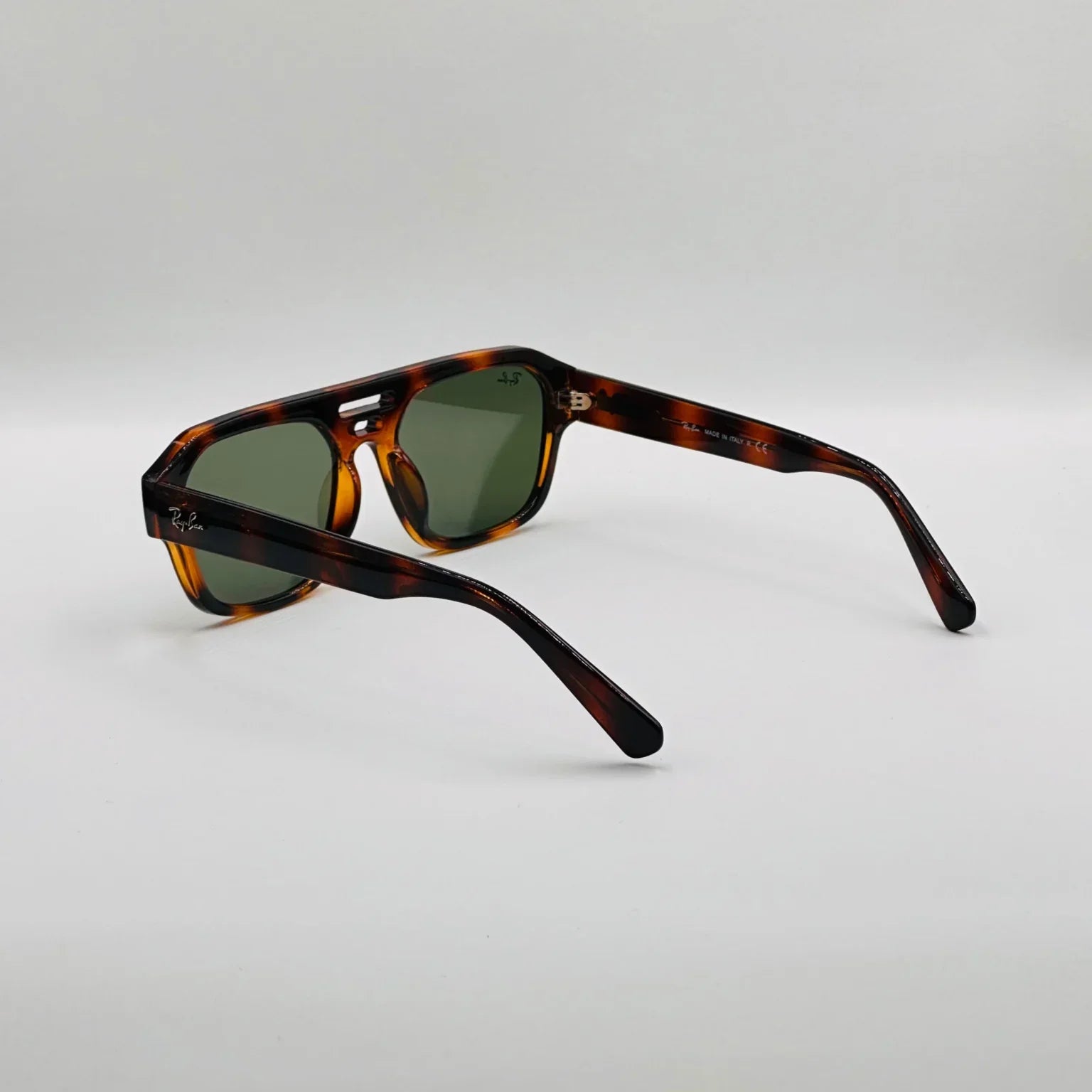 RAY-BAN RB4397
